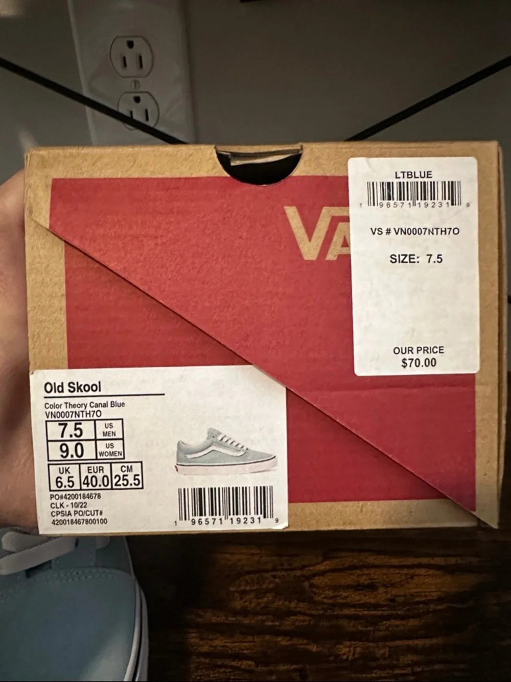 Vans Old Skool Sneakers in Light Teal and White - Picture 2 of 4